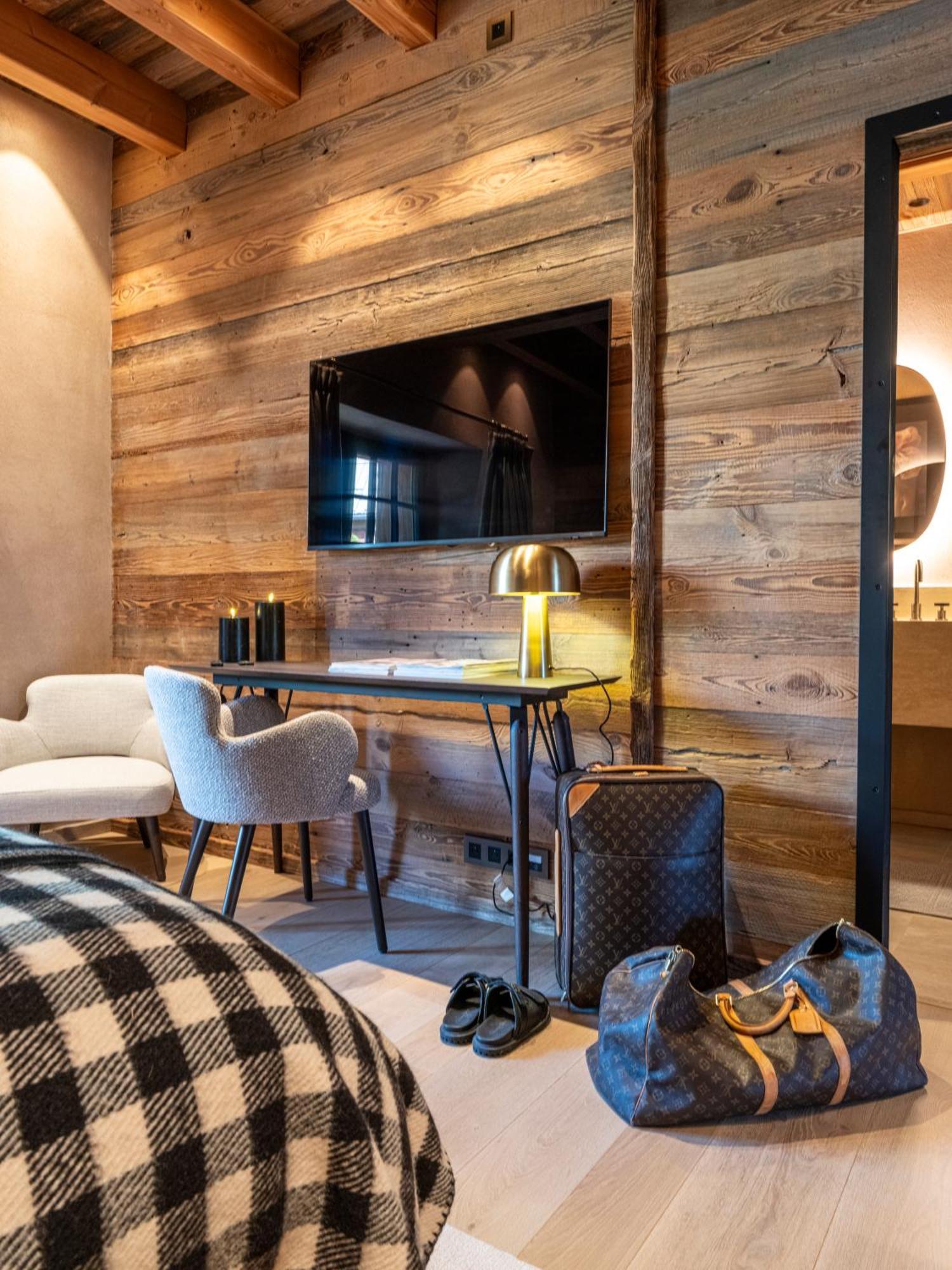 Superbe Ferme Renovee En Chalet De Luxe En Pleine Nature Barcelonnette Zewnętrze zdjęcie